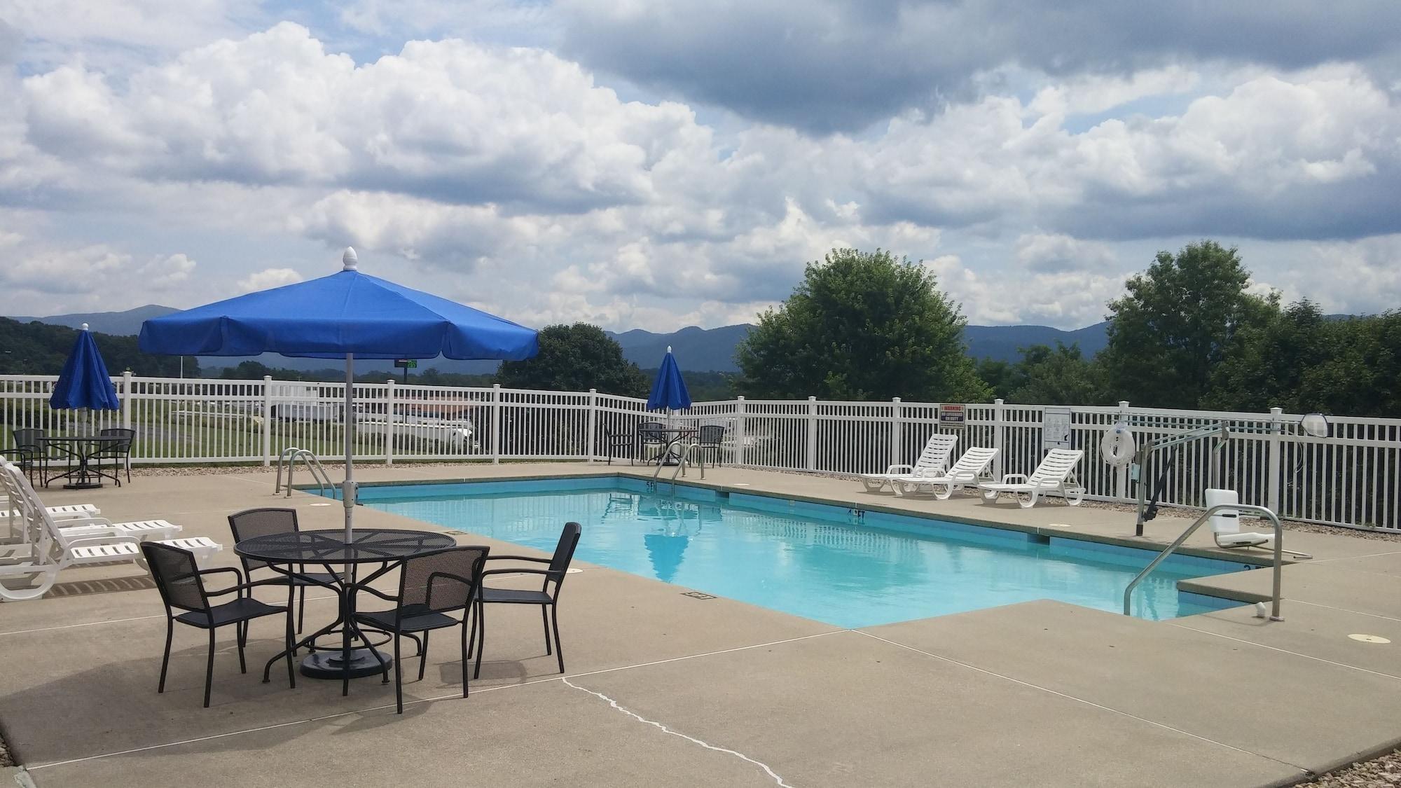 Comfort Inn & Suites Raphine - Lexington Near I-81 And I-64 Luaran gambar