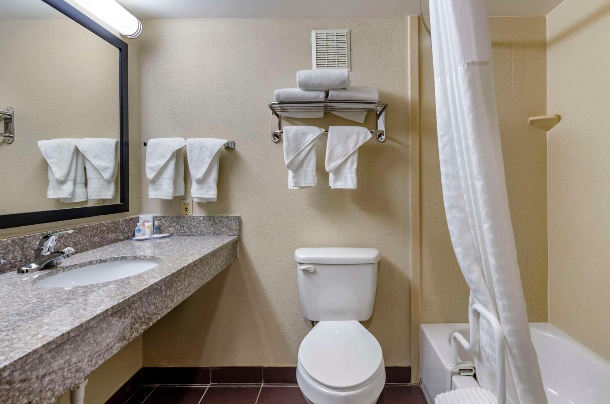 Comfort Inn & Suites Raphine - Lexington Near I-81 And I-64 Luaran gambar