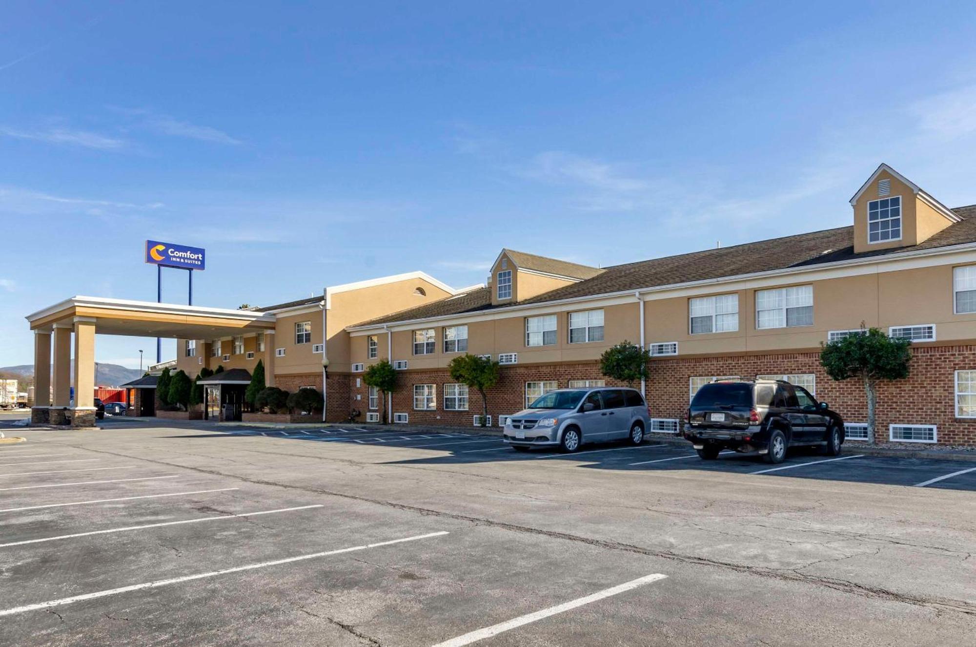 Comfort Inn & Suites Raphine - Lexington Near I-81 And I-64 Luaran gambar