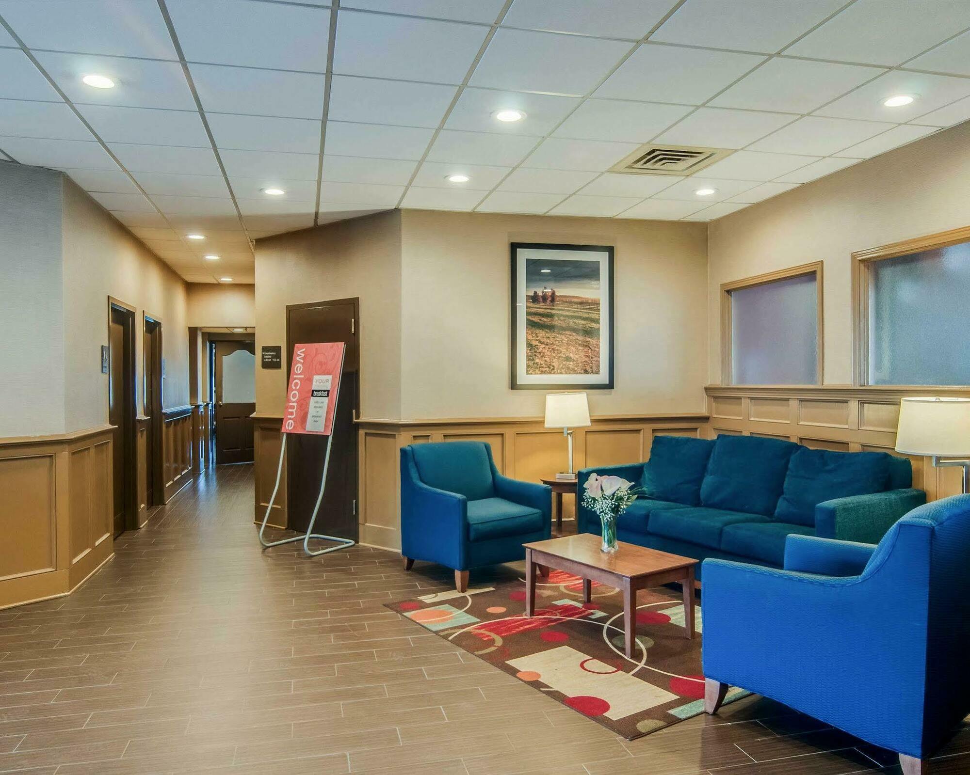 Comfort Inn & Suites Raphine - Lexington Near I-81 And I-64 Luaran gambar